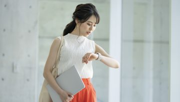 シャネルJ12の資産価値は高い？買取相場やペアウォッチとして楽しむ魅力を紹介