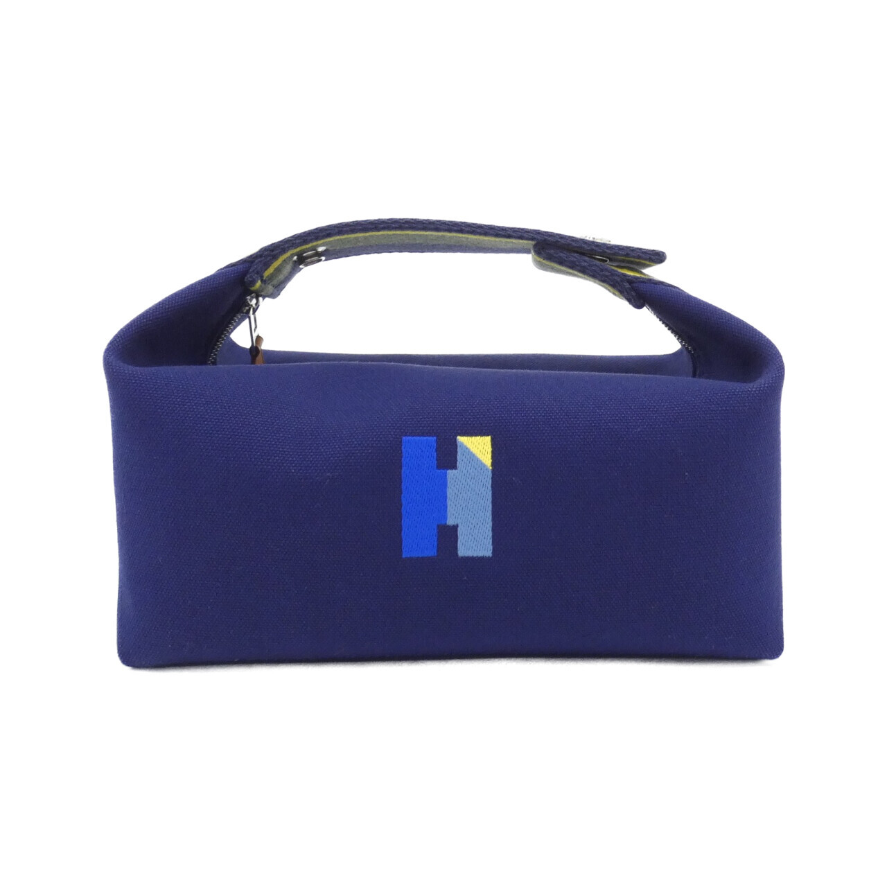 POUCH