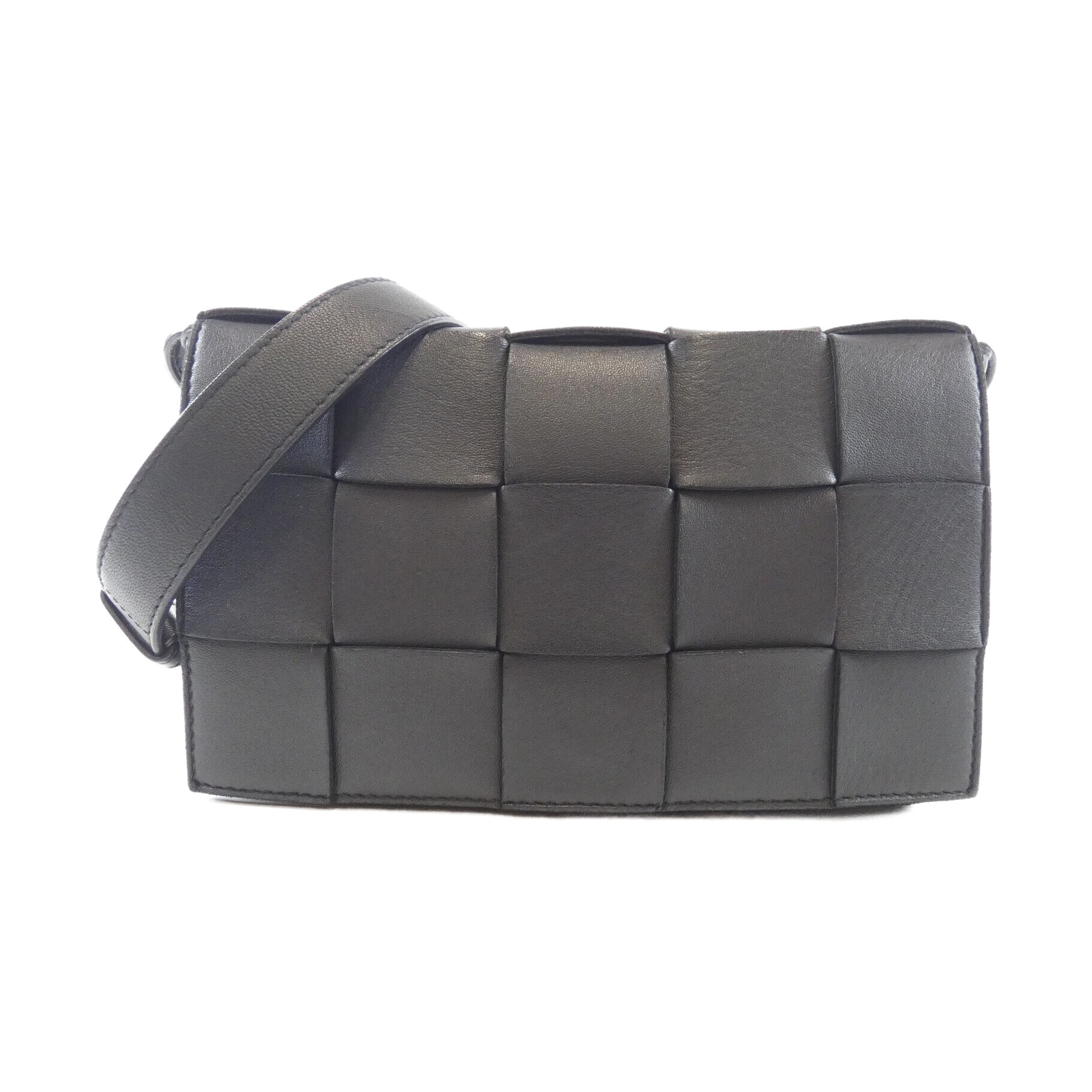 CROSS BODY BAG