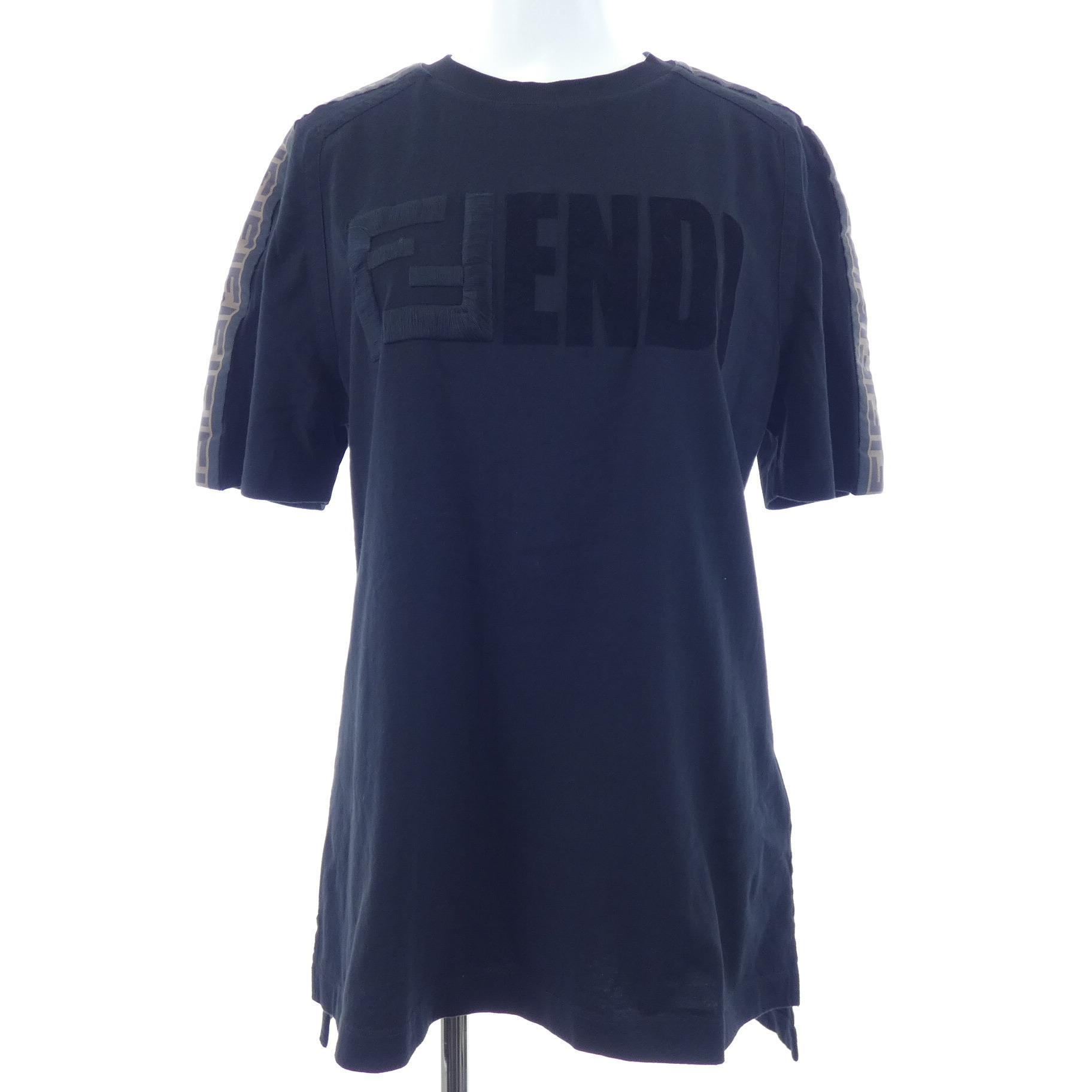 Ｔシャツ